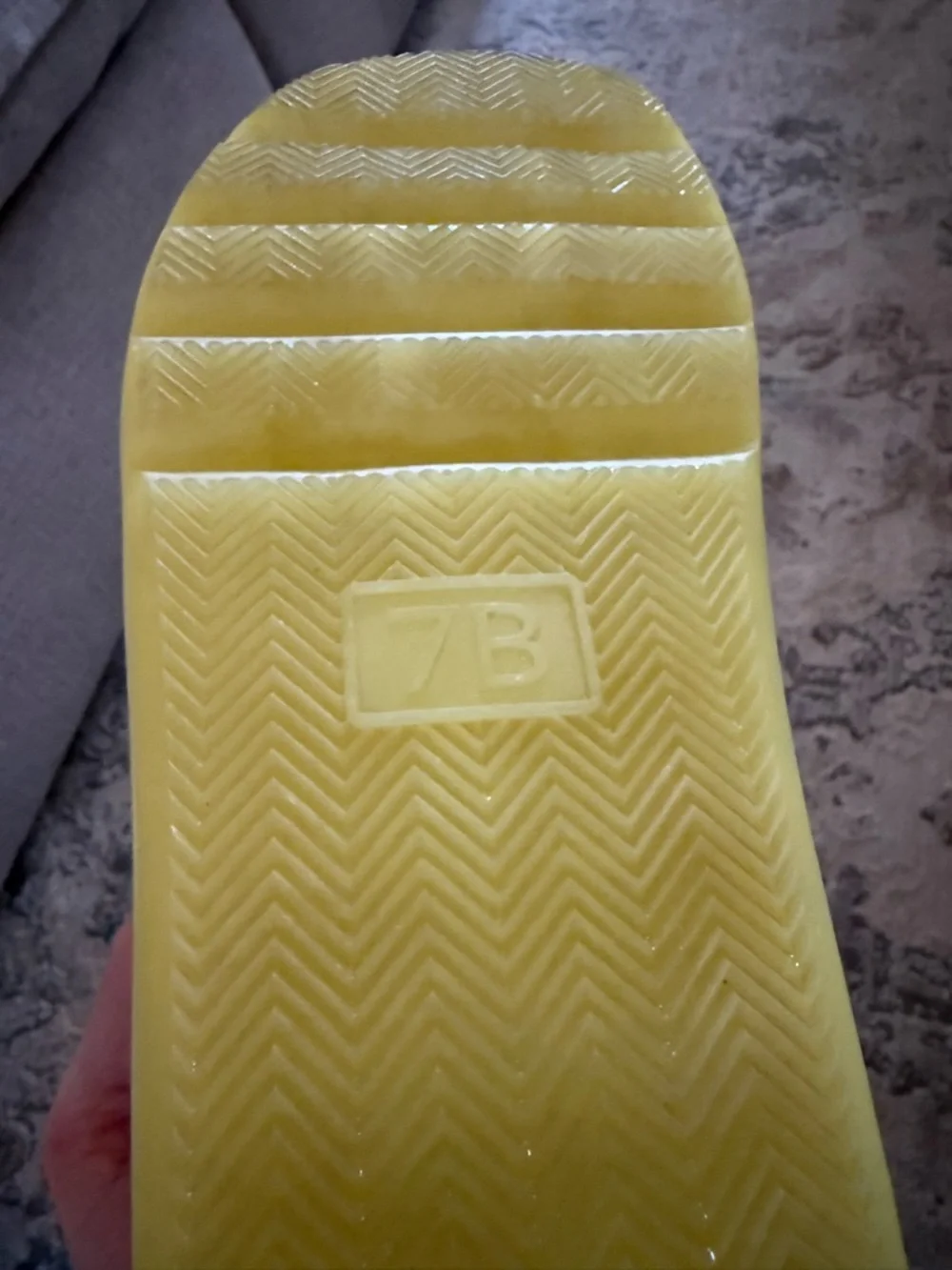 Tory Burch Neon Yellow Jelly Sandals Size 7 - Picture 7 of 7